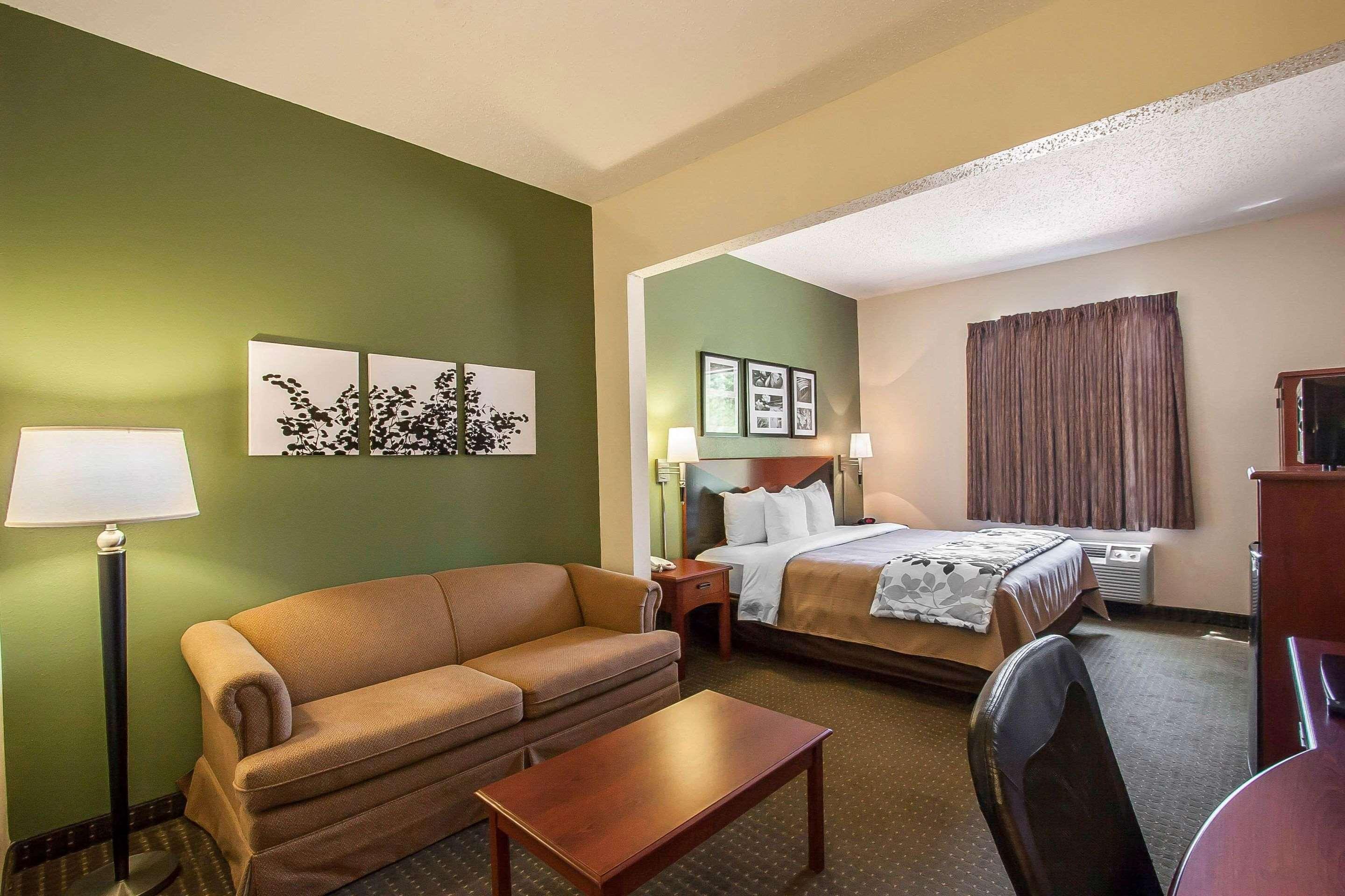 Sleep Inn & Suites Airport Pearl Eksteriør billede